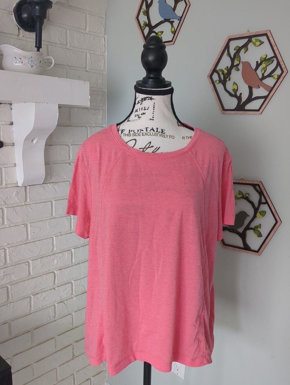 **3/$10** Avia Athletic Top Size XL